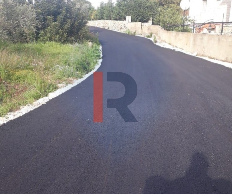 R9-1960 Land 2205 sqm for sale in Btouratij - Koura, Ideal for Residential Development — 3