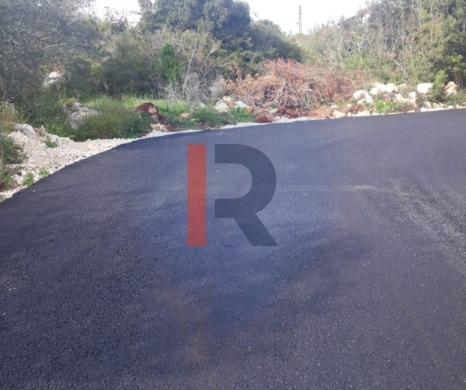 R9-1960 Land 2205 sqm for sale in Btouratij - Koura, Ideal for Residential Development — 2