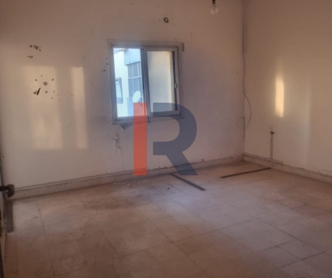 R9-1986 Spacious Apartment 335m for sale in Al Matal Al Azrak - Koura — 2