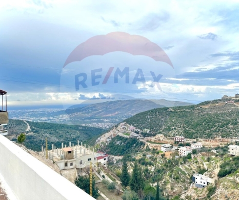 R9-2057 Land with Building for sale in Syr El Danniyeh - North Lebanon — 2