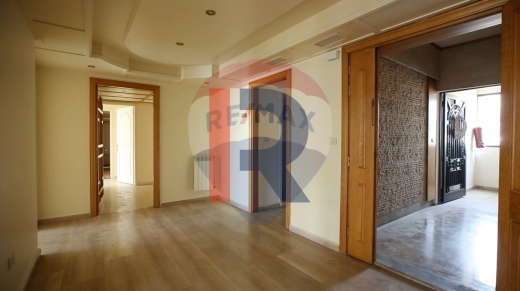 R9-2102 Apartment 400m for sale - Mina Road — 2