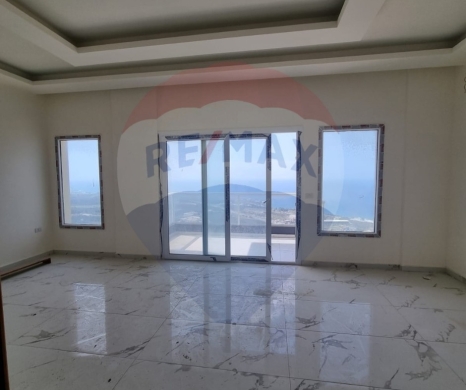 شقق للبيع في Balamand - R9-2235 Apartment 180m for sale in Balamand - Koura
