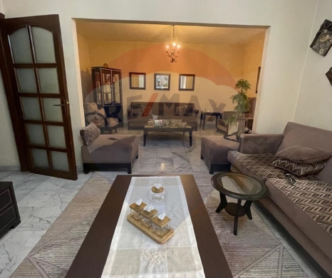 Apartments for sale in Miten - R9-2247 Apartment 200m for sale in Miten Street - Tripoli