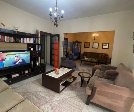 R9-2247 Apartment 200m for sale in Miten Street - Tripoli — 2