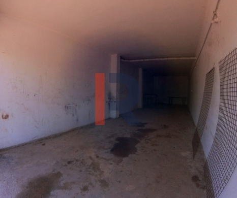 R9-2325 Showroom 300m² for Rent on Btouratij Main Road – Koura — 5
