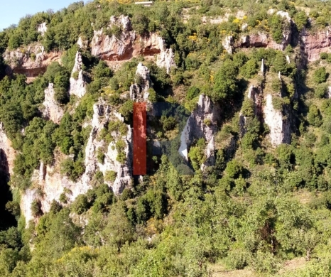 R9-2415 Land for Sale 4000m in Bkasourna – Danniyeh