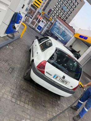 Renault in Bouar - Renault clio 2001
