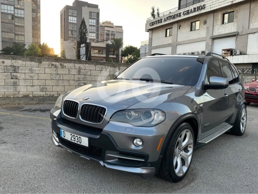 BMW in Beirut City - E70 2008