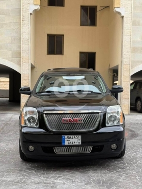 GMC in Beirut City - Gmc yukon 2012