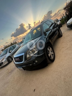 GMC in Sarafande - GMC Acadia model 2011