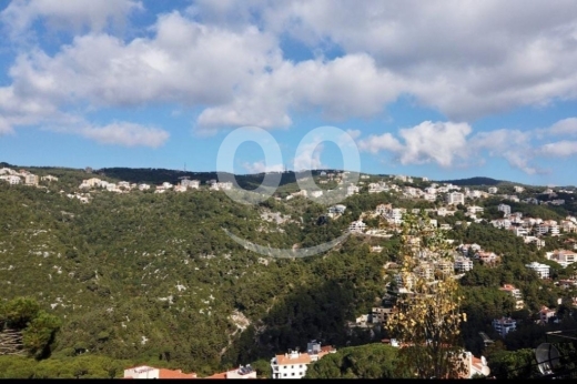 Lands for sale in Baabdat - 2060m2 land+mountain view-Prime Location-4sale in Baabdat - بعبدات