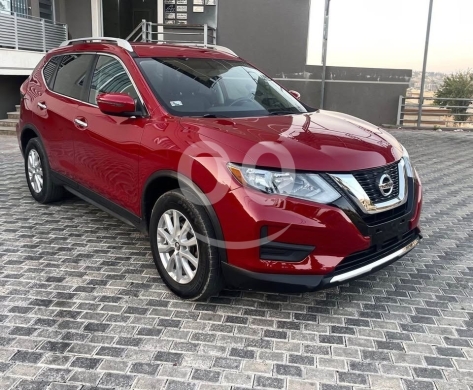 Nissan dans Tripoli - Rogue 2017
