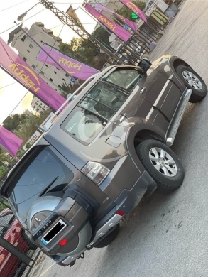 Mitsubishi in Beirut City - Pajero 2009