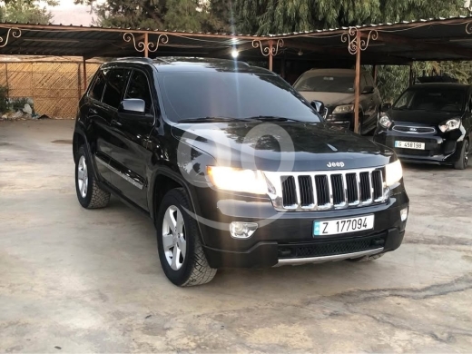 Jeep in Beirut City - Grand cheroki Model 2013