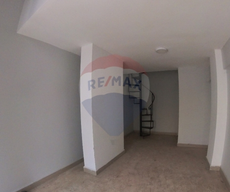 Commercials for rent dans Abou Samra - R9-2591 Shop 42m for Rent in Marj Zouhour - Abu Samra