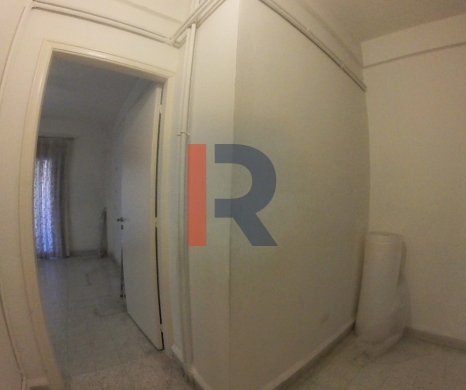 R9-2592 Apartment for Sale in Azmi, Tripoli — 185 Square Meters — 5