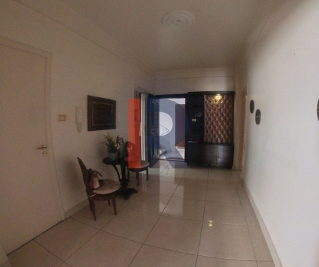 R9-2592 Apartment for Sale in Azmi, Tripoli — 185 Square Meters — 3