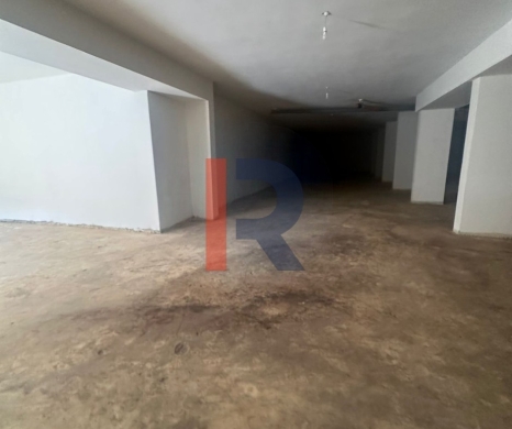 R9-2594 Apartment for Sale in Dam wel Farez, Tripoli – 200 Square Meters — 10
