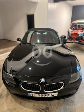 BMW in Dekouaneh - Bmw Z4 2005