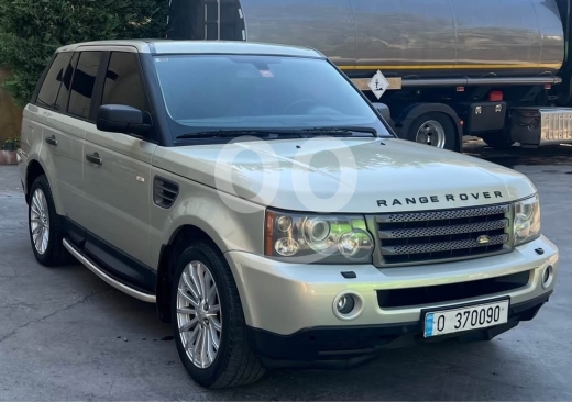 Land Rover in Mar Elias - Range rover 2009