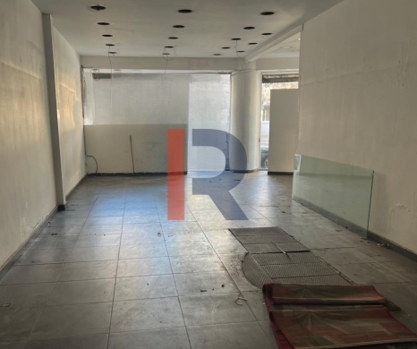 R9-2597 Showroom for Rent in Tal – Metran, Tripoli — 2
