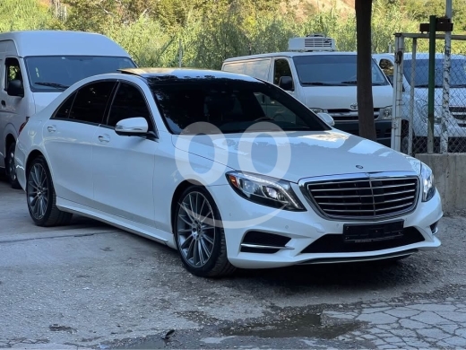 Mercedes-Benz in Tripoli - S550 2015