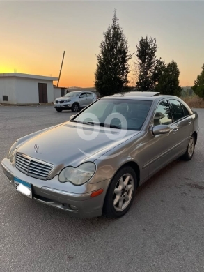 Mercedes-Benz in Zgharta - C240 2004