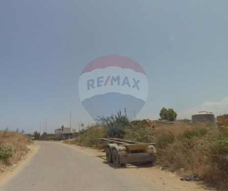 Lands for sale dans Basatin Tripoli - R9-2609 Land for Sale in Basateen, Tripoli - 1,309 Square Meters