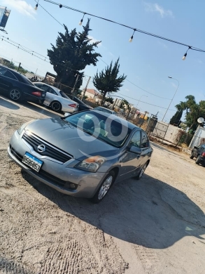 نيسان في مدينة بيروت - Nissan Altima modl 2010