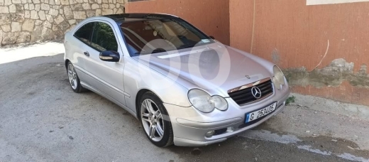 Mercedes-Benz in Nabatyeh - c230 model 2002