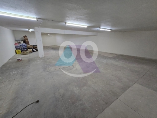 Commercials for sale in Rawda - 750 m2 warehouse -Prime Location 4sale in New Rawda - مستودع في الروضة
