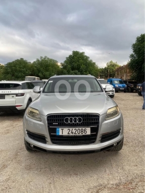 Audi in Zgharta - Audi Q7 2007