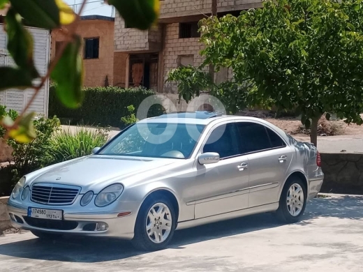 Mercedes-Benz in Beirut City - E320 model 2005
