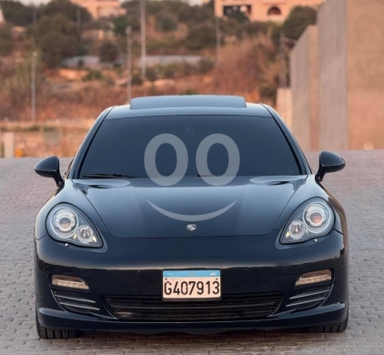 Porsche in Jbeil - Porsche Panamera Model 2010