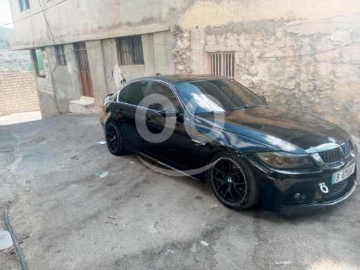 بي ام دبليو في مدينة بيروت - 330 model 2006