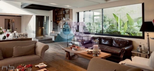 Apartments for rent in sursock - 3 bedrooms Penthouse+Pool+Garden/Terrace 4rent in Sursock -شقة في سرسق