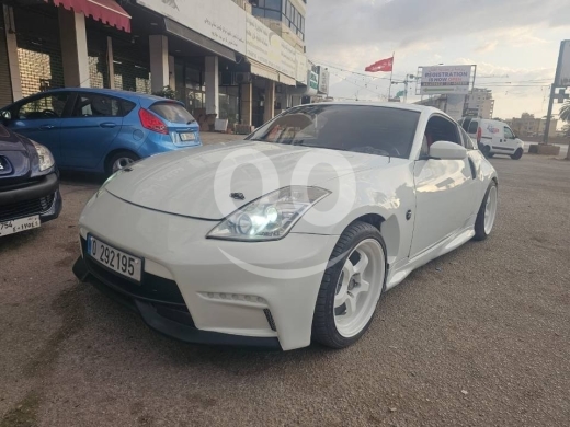 Nissan in Beirut City - Nissan 350Z موديل 2004