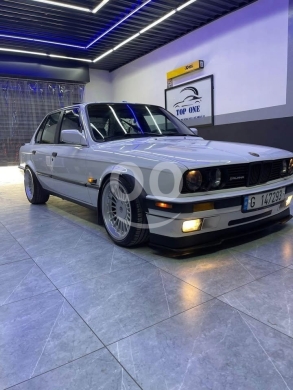 بي ام دبليو في جديتا - Bmw e30 1988