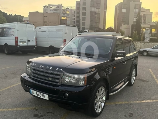 Land Rover in Beirut City - Rover 2006
