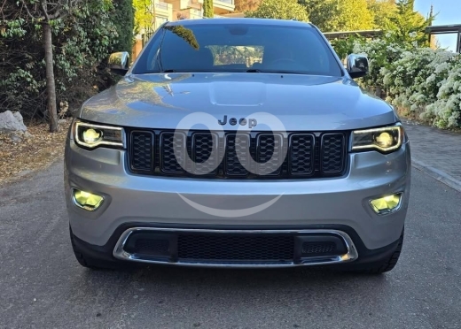 Jeep in Zouk Mosbeh - Jeep Grand Cherokee 2017