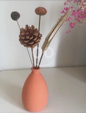 Vases — 5