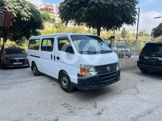 Nissan dans Tripoli - Nissan urvan 2008
