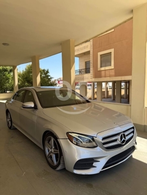 Mercedes-Benz in Al Barbara - E300 2017