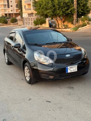 Kia dans Beyrouth - Kia Rio 2014