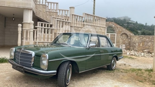 مرسيدس بنز في عكار العتيقة - Mercedes 230.4 1975