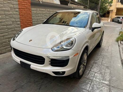 Porsche in Beirut City - Porsche cayenne 2018