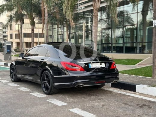 Mercedes-Benz dans Tripoli - CLS 350 2013