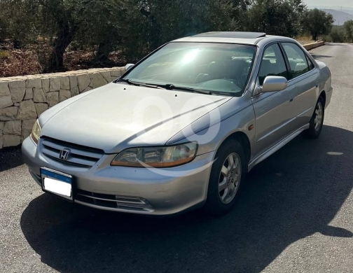 Honda in Bechmizzine - Honda accord 2001