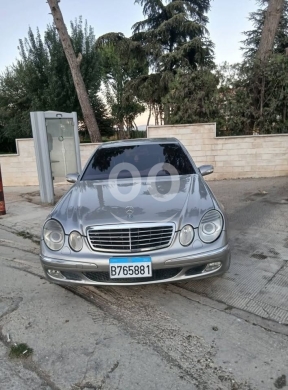Mercedes-Benz in Lala - E350 2006
