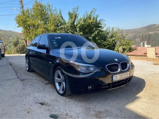 بي ام دبليو في مدينة بيروت - E60 model 2006